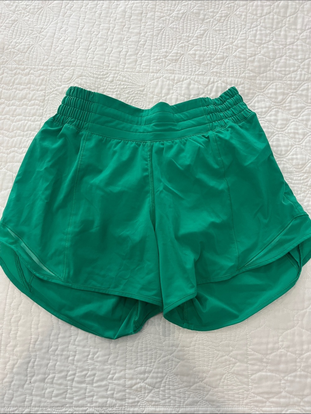Lululemon Hotty Hot high rise size 4